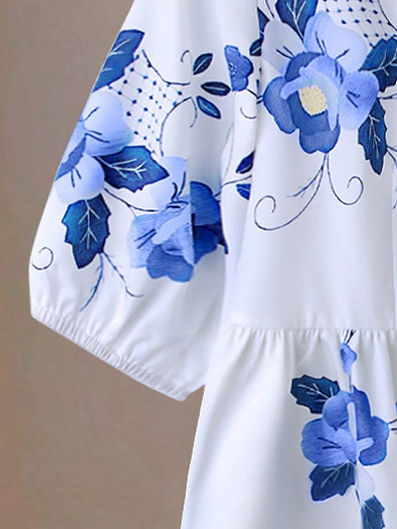 Casual Tie Lantern Sleeve Top