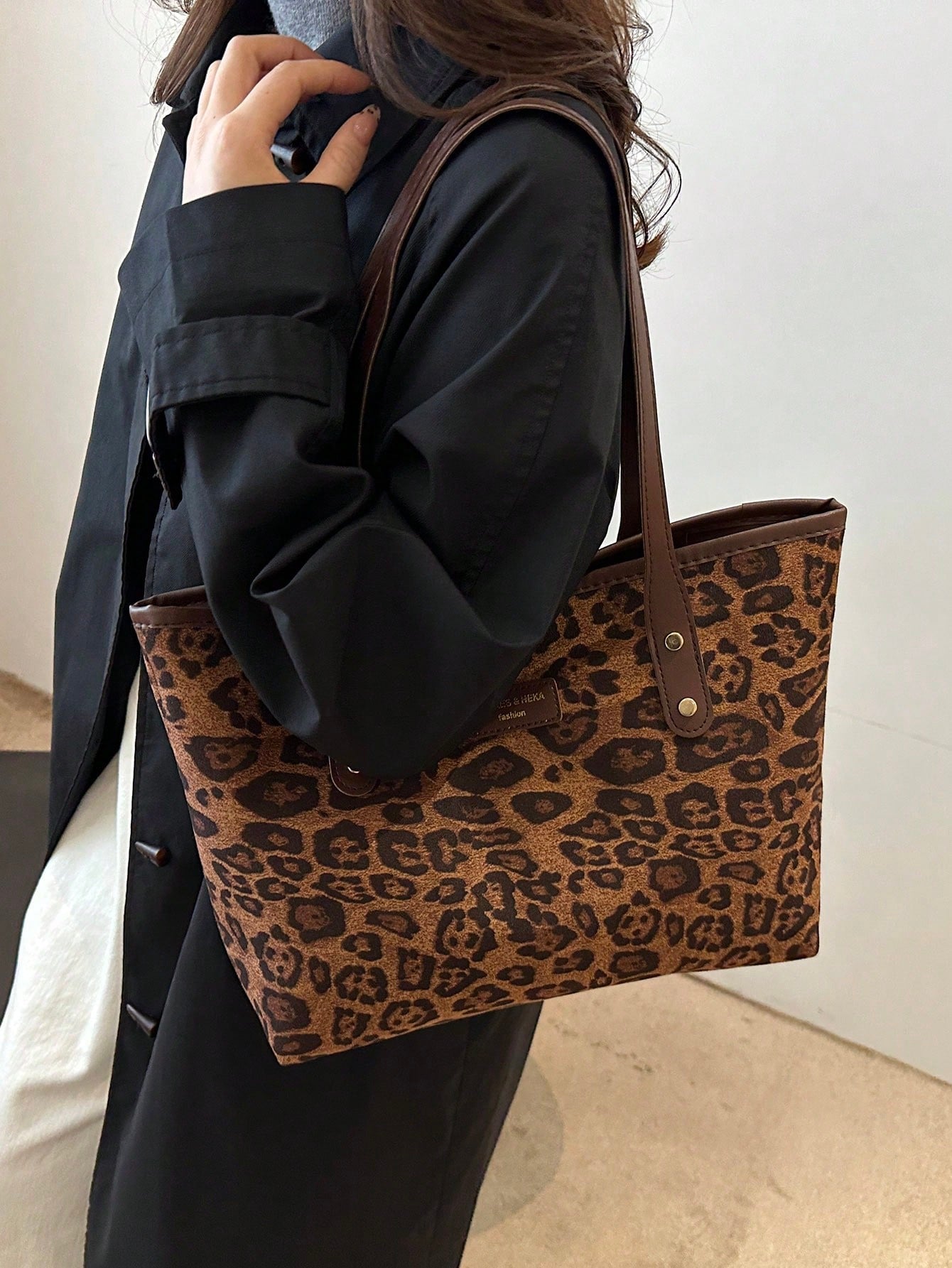 Animal Print Fashion Tote Bag