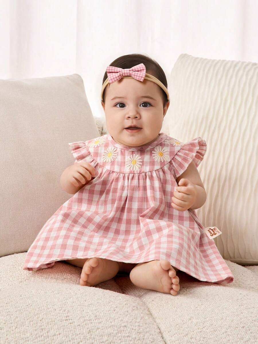 Newborn Baby Girl Daisy Dress