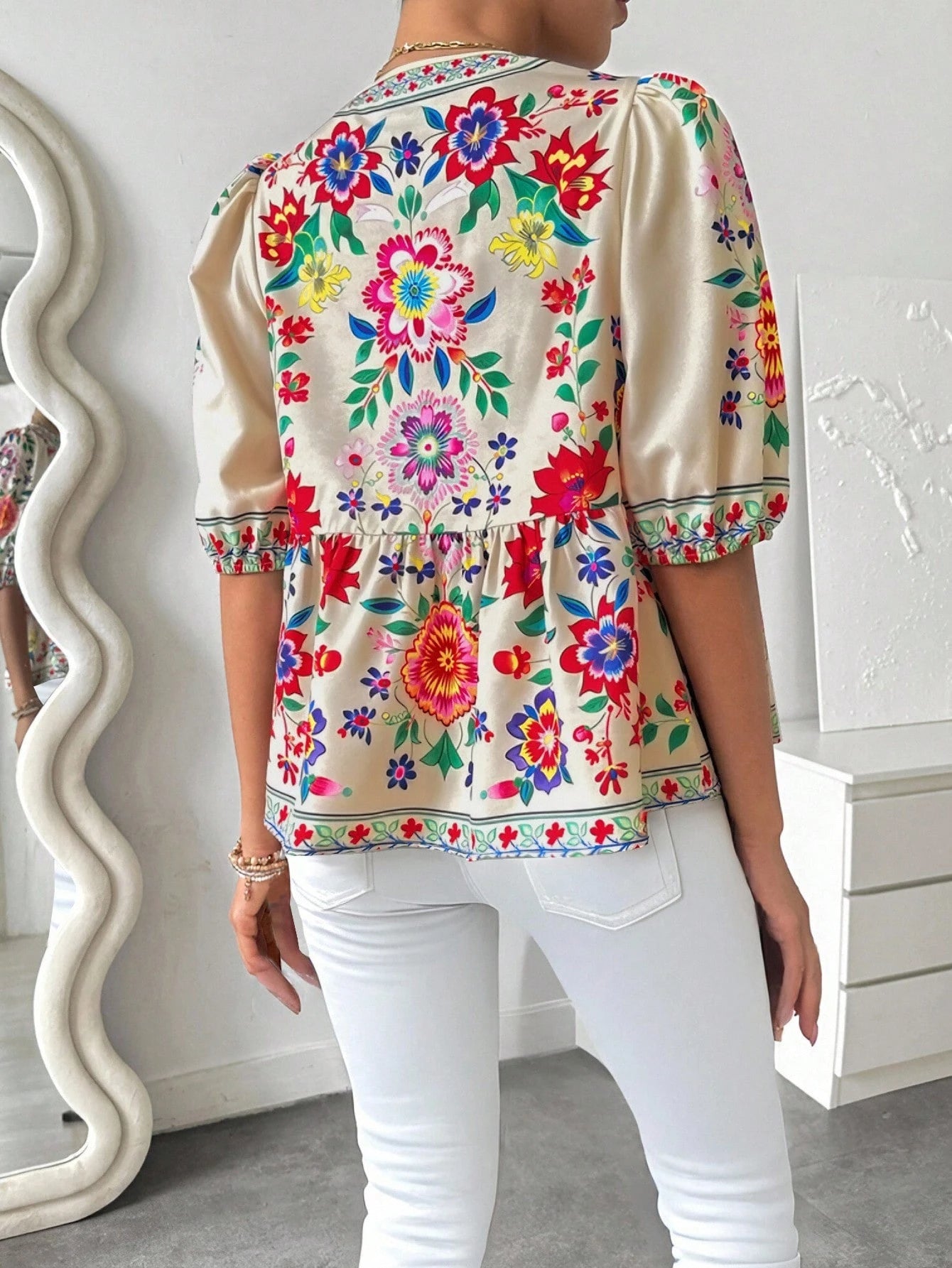Printed Puff Sleeve Bow Blouse