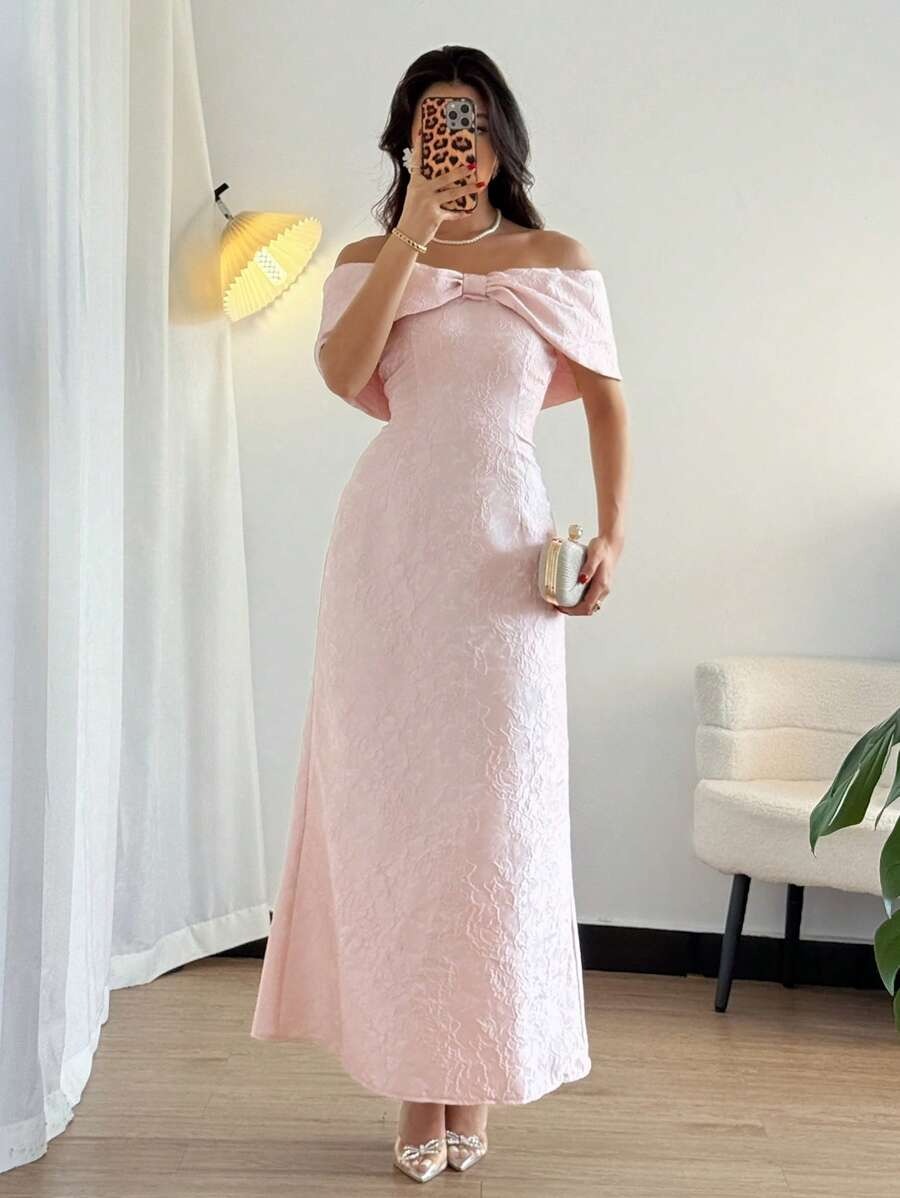Elegant One-Shoulder Satin Evening Gown