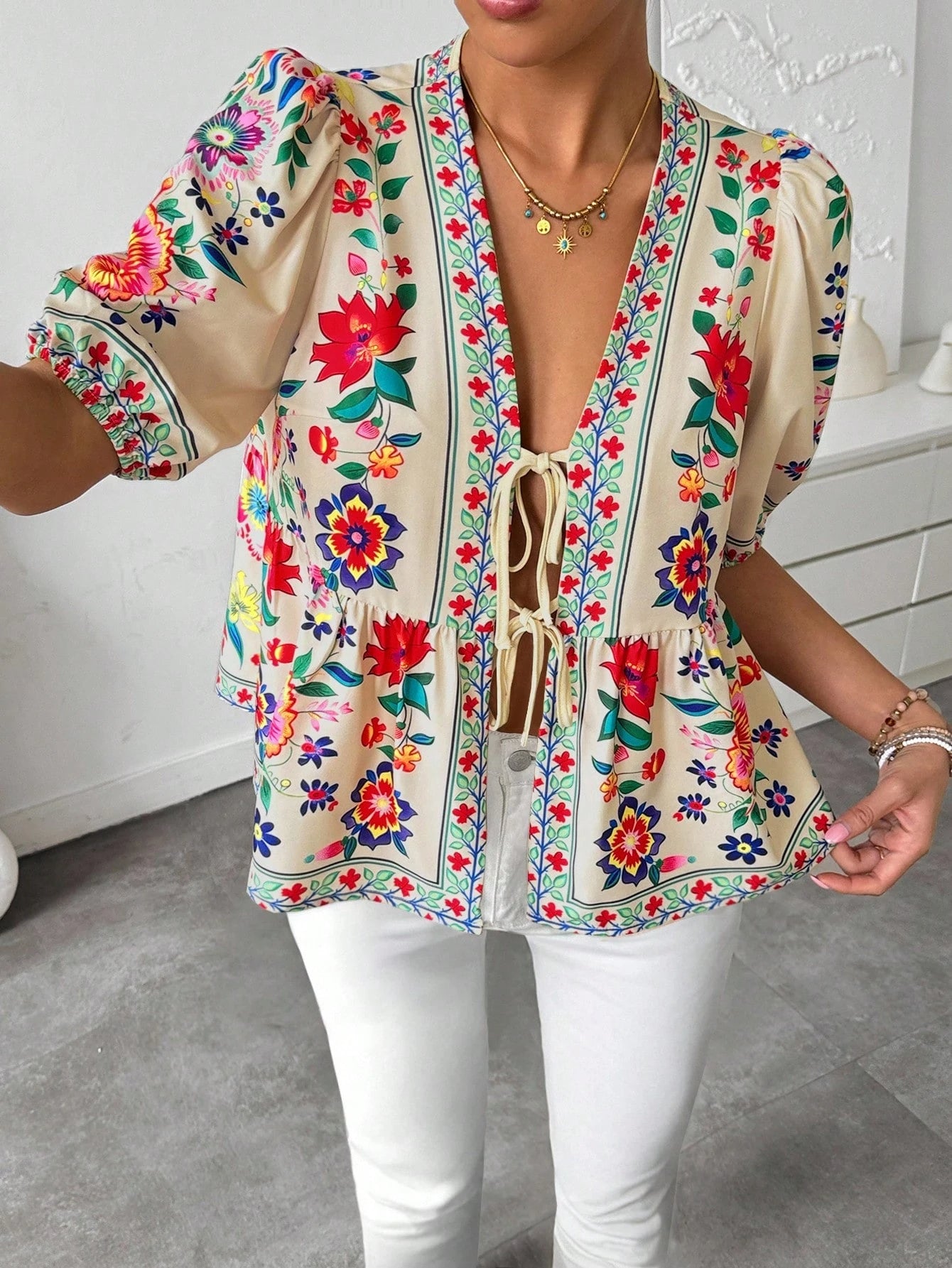 Printed Puff Sleeve Bow Blouse